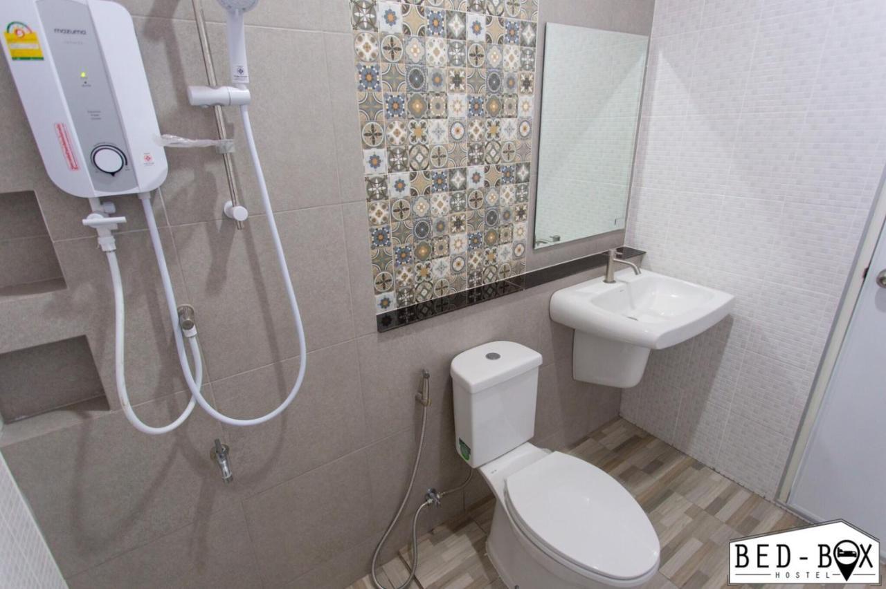 Bed Box Hotel Nakhonratchasima Exterior photo